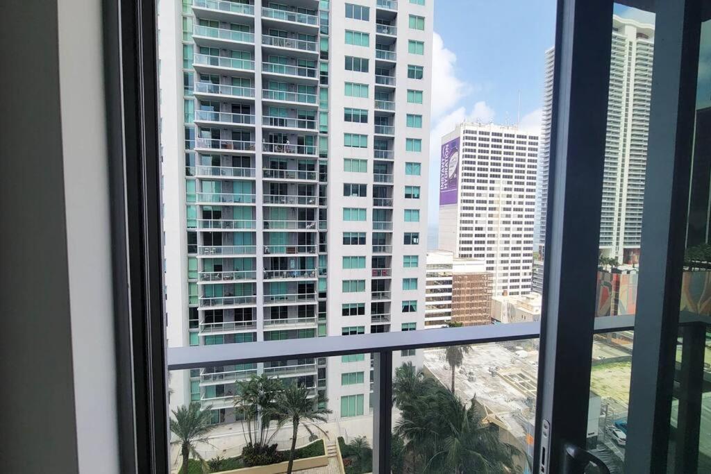 Apartamento Stylish Modern Downtown Studio Free Parking Miami Exterior foto