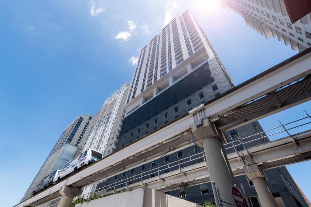 Apartamento Stylish Modern Downtown Studio Free Parking Miami Exterior foto