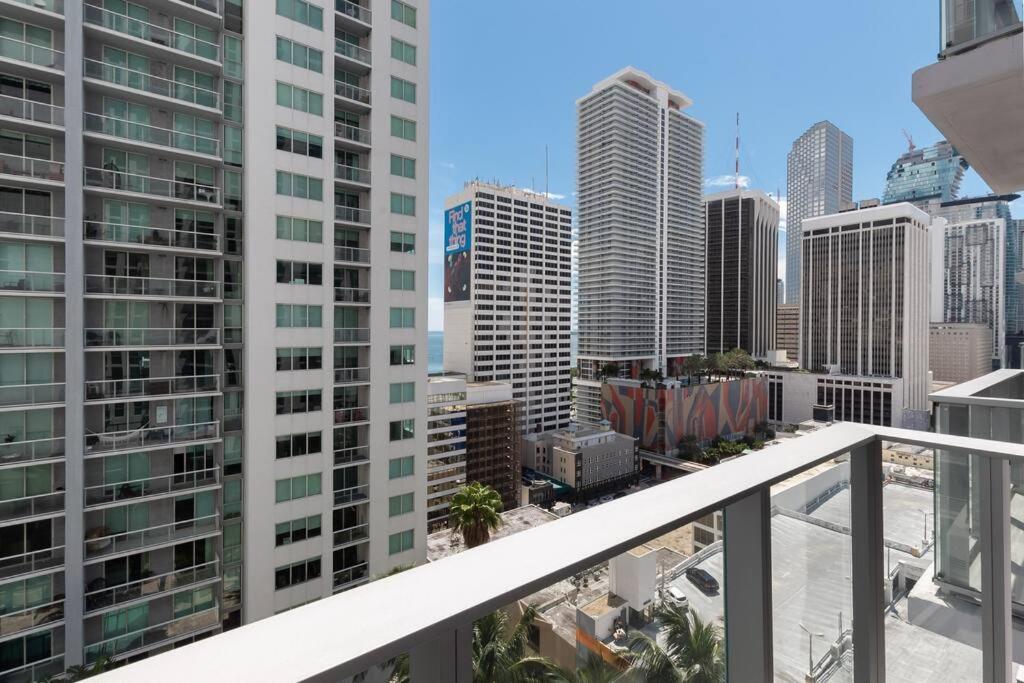 Apartamento Stylish Modern Downtown Studio Free Parking Miami Exterior foto